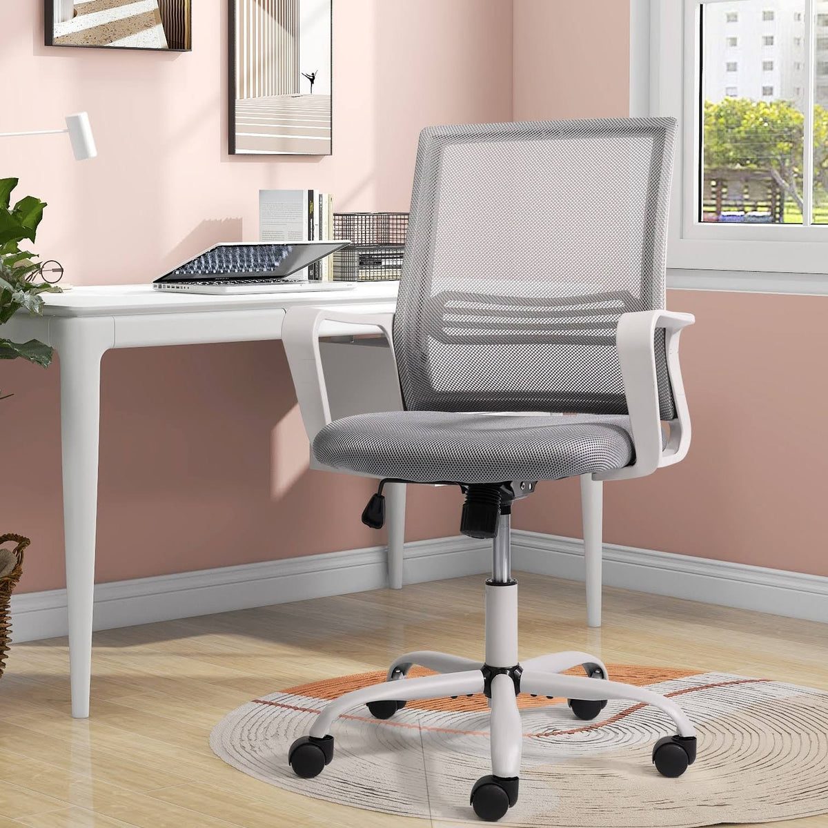 Black Adjustable Swivel Office Chair L691150