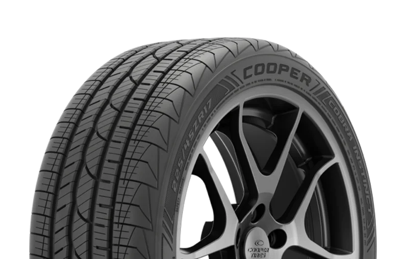 245/45ZR17 99W Performance Tire X161866