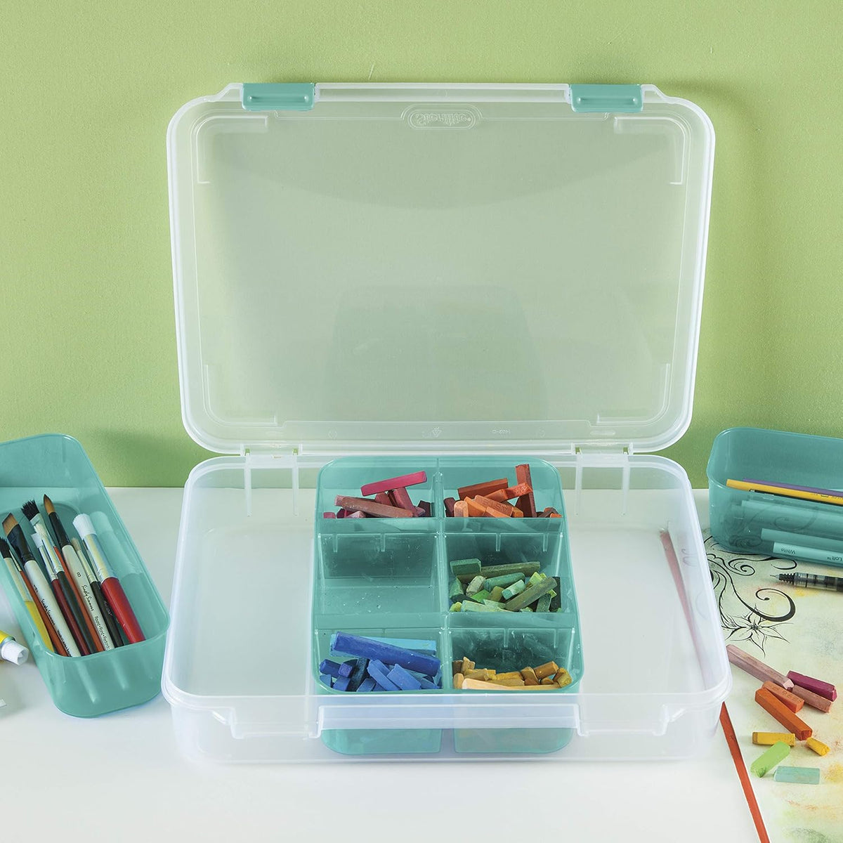 Clear Divided Case with Colored Latches and Tinted Trays, 6-Pack H826