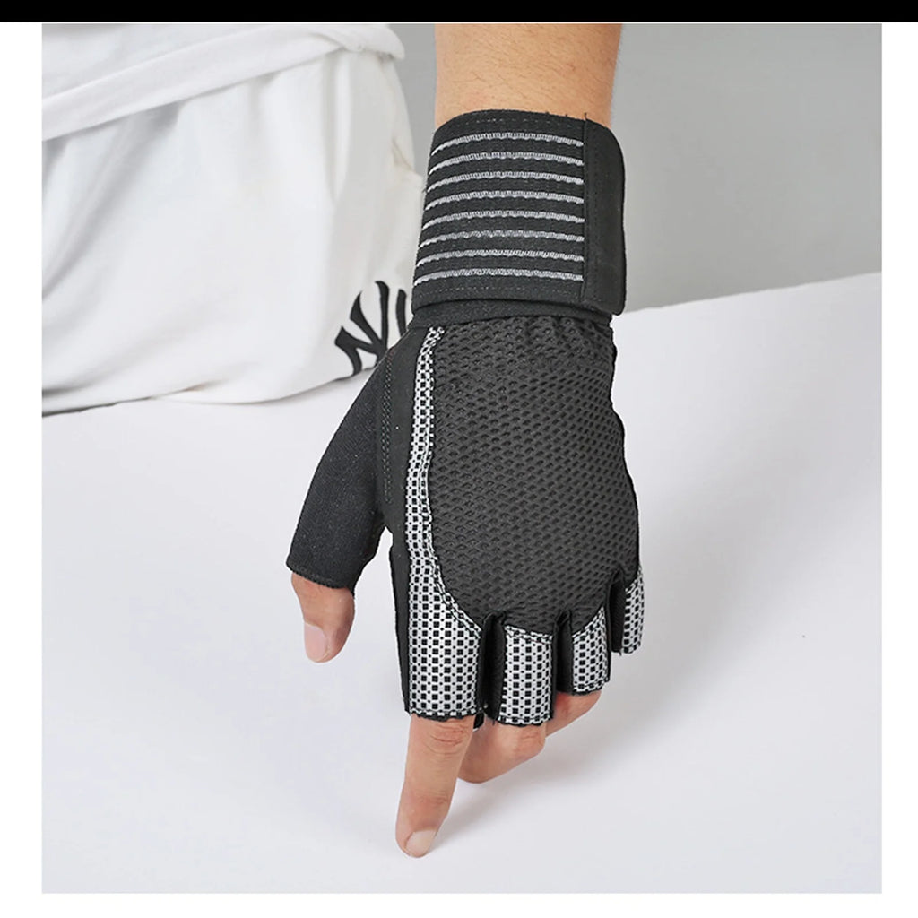 Weight Lifting Gloves with Wrist Wraps M589718