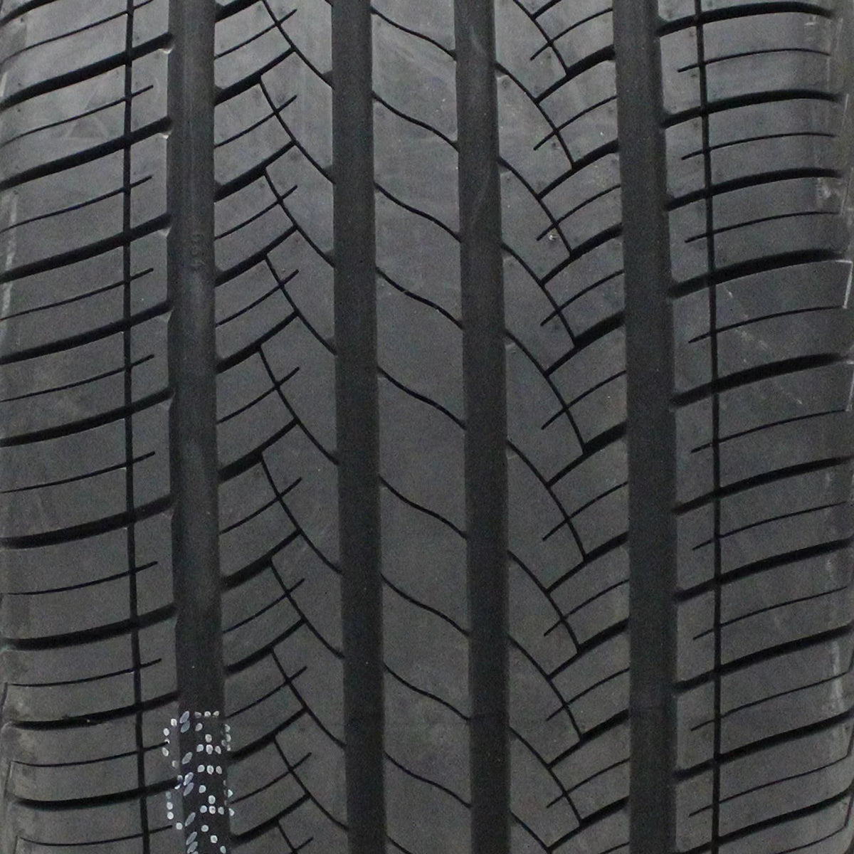 All Season 265/50R20 111V XL Passenger Tire G316537